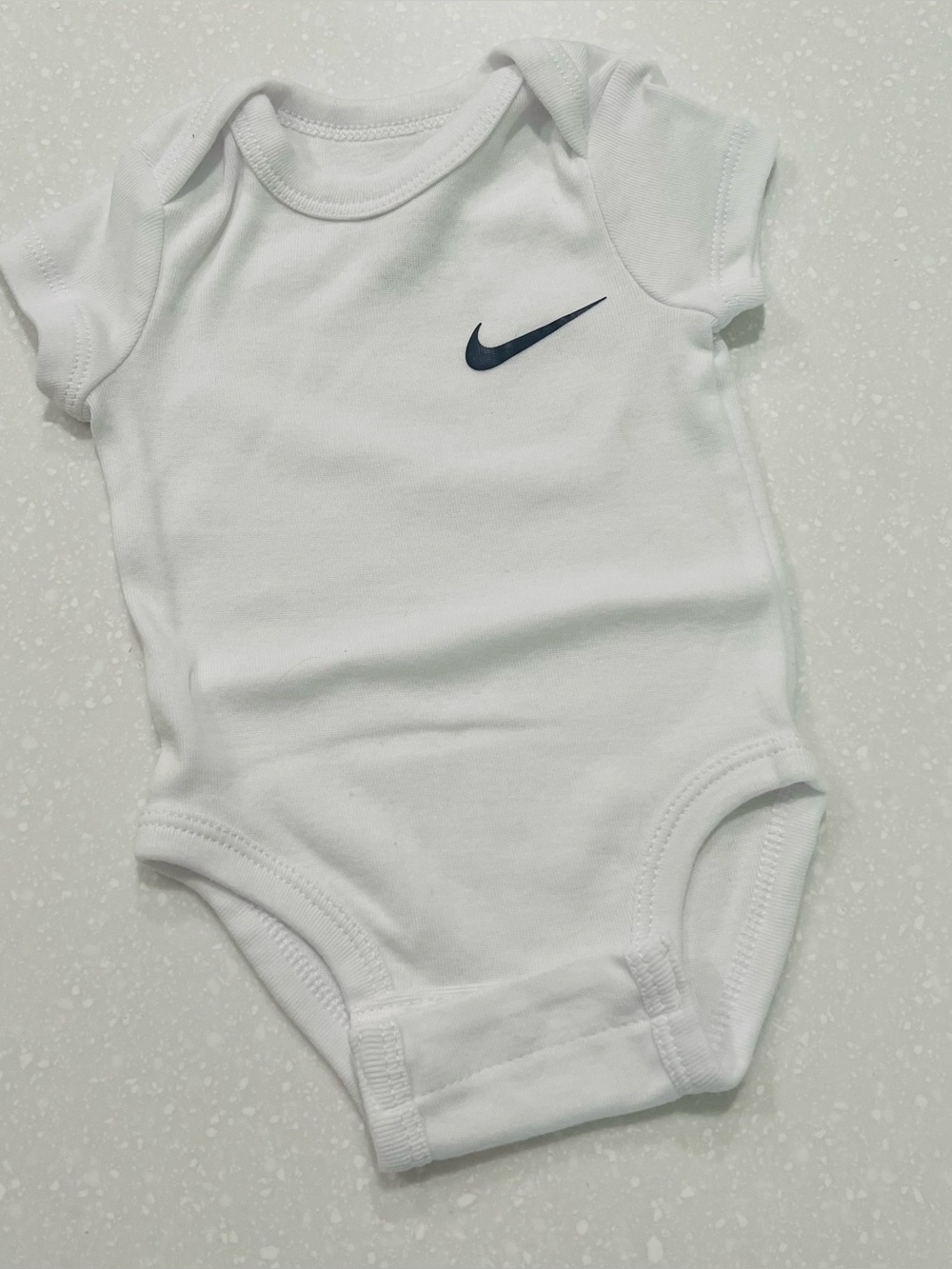 5 x $10 Nike Onesie 0-3m
